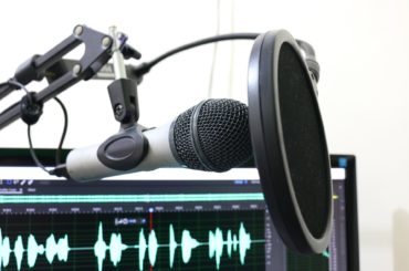 Podcasty – ako vznikli a kde nájdete najlepšie na Slovensku podcasty